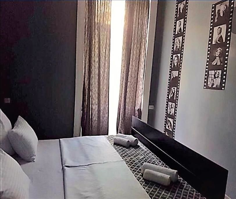 Хостелы Rustaveli Hostel Тбилиси-7
