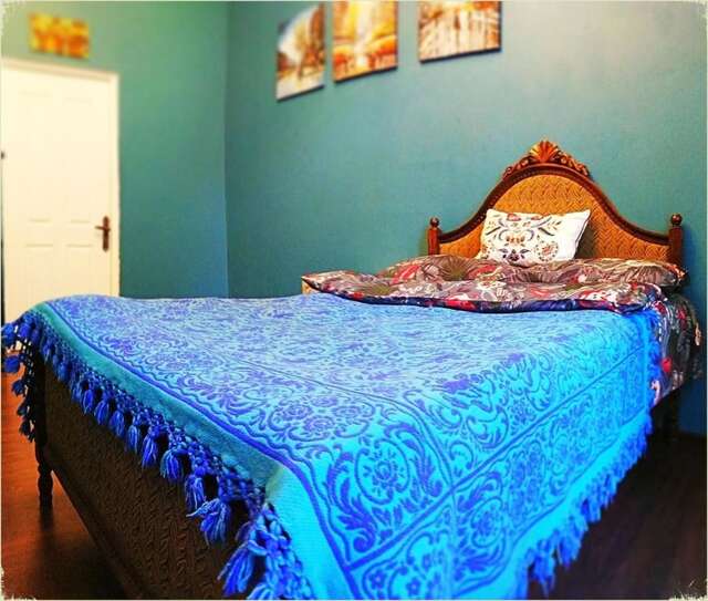 Хостелы Rustaveli Hostel Тбилиси-10